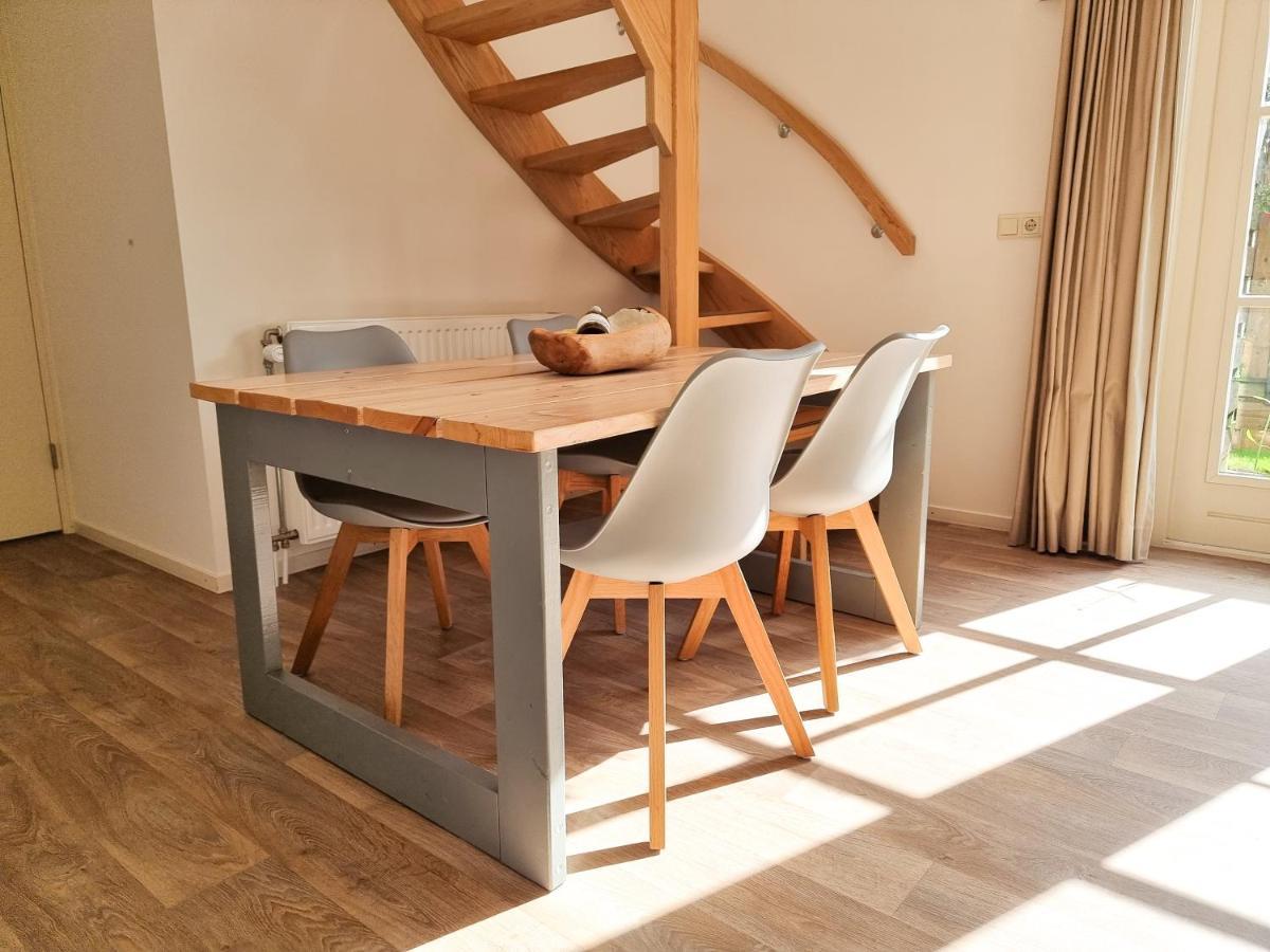 Rustig gelegen Vakantiehuis AK10 Aagtekerke Buitenkant foto